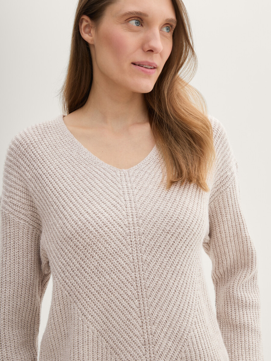 pull en maille à col en v