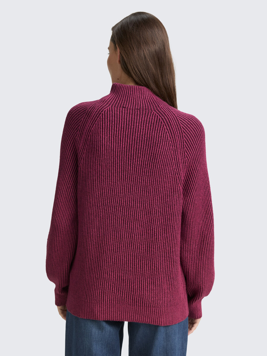 pull ample en maille à col montant