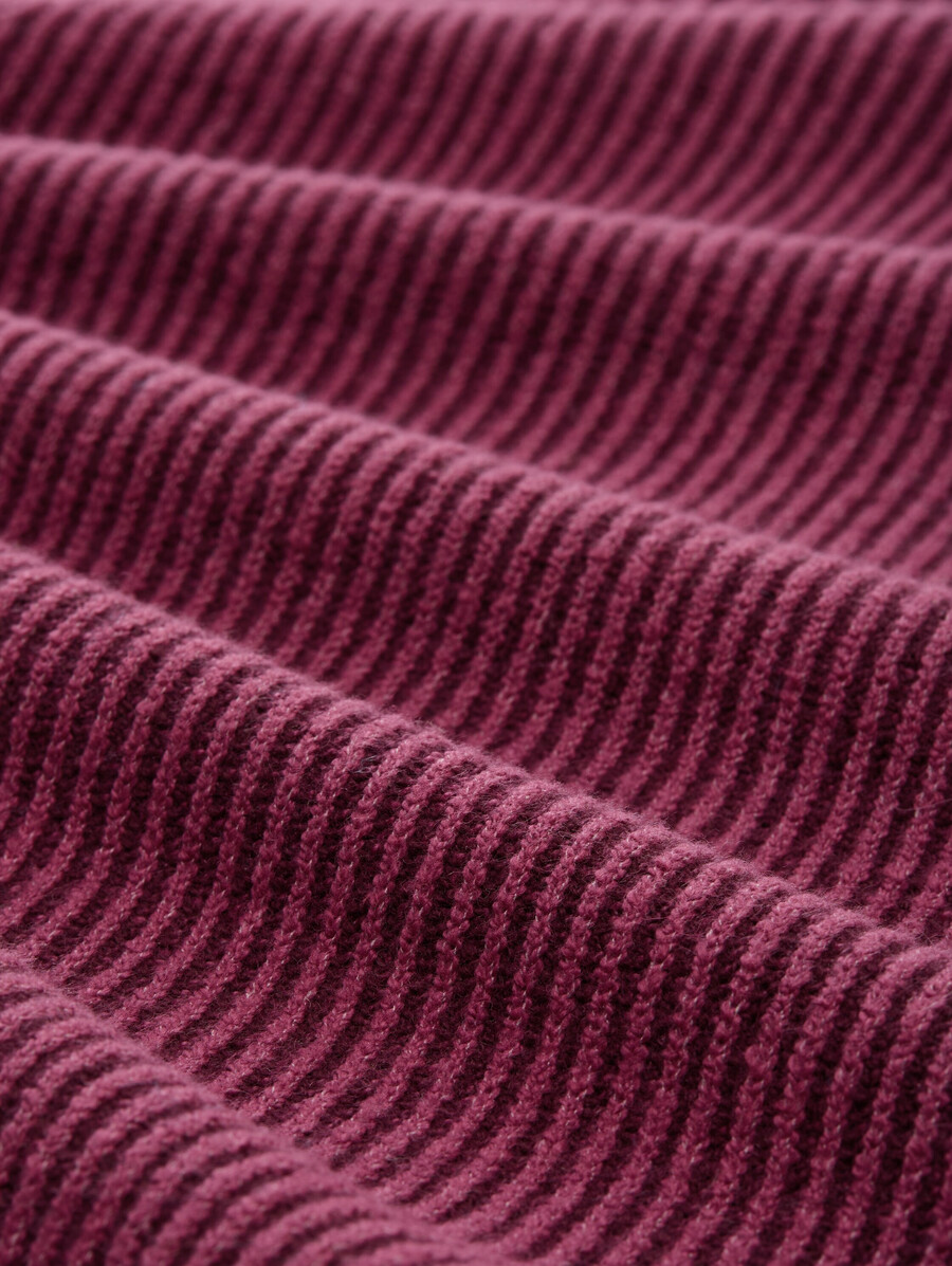 pull ample en maille à col montant