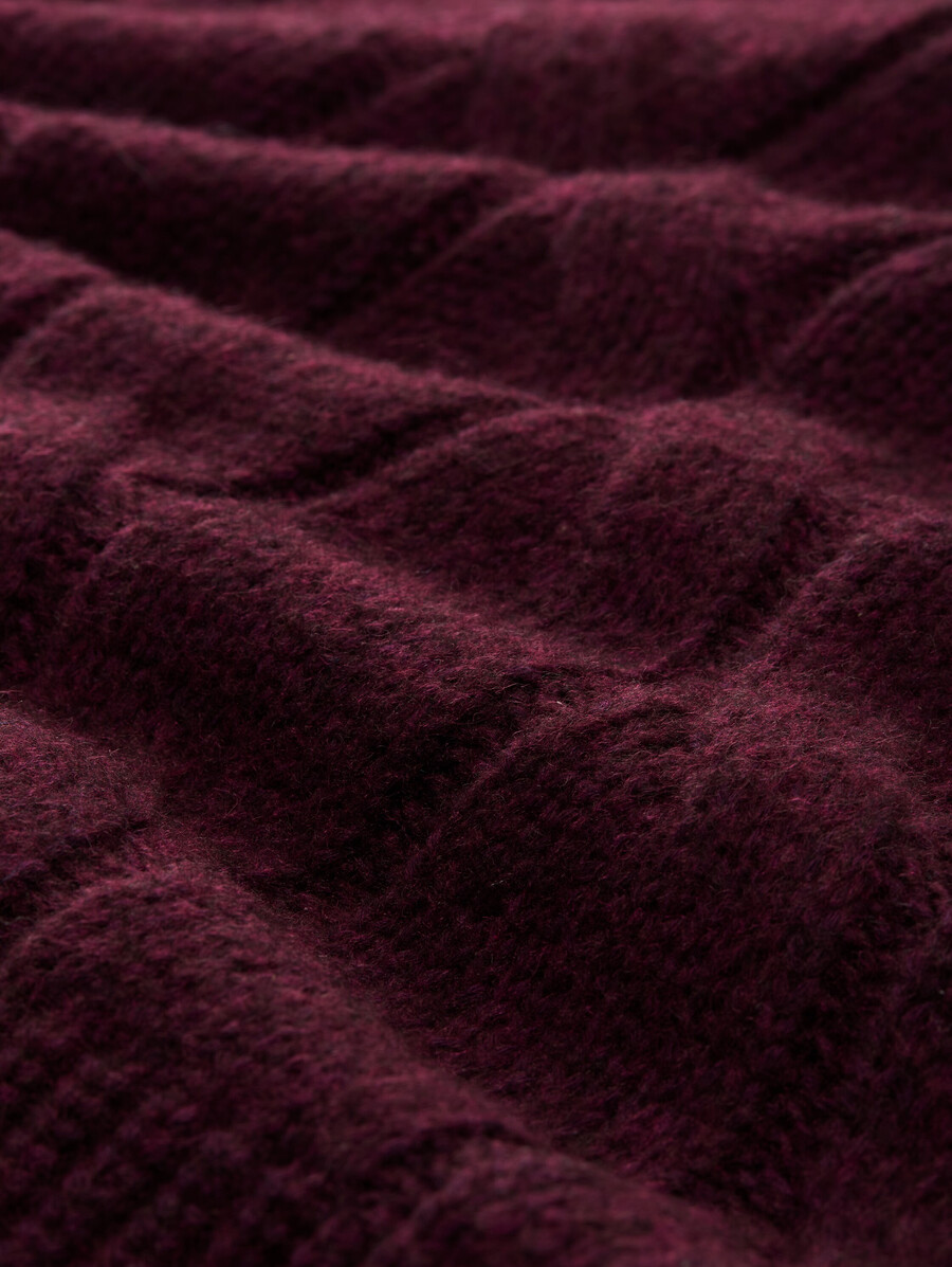 pull ample en maille à torsades