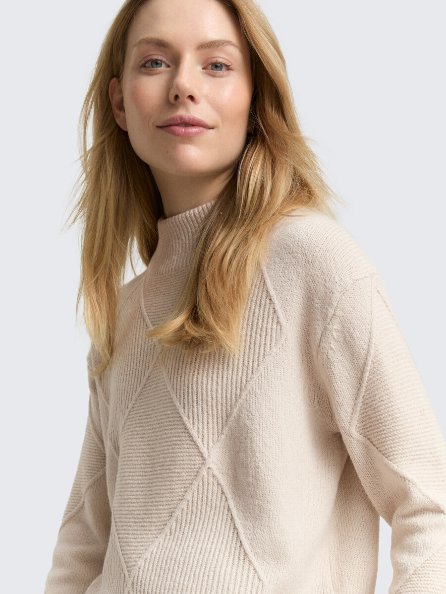 pull ample en maille à col montant
