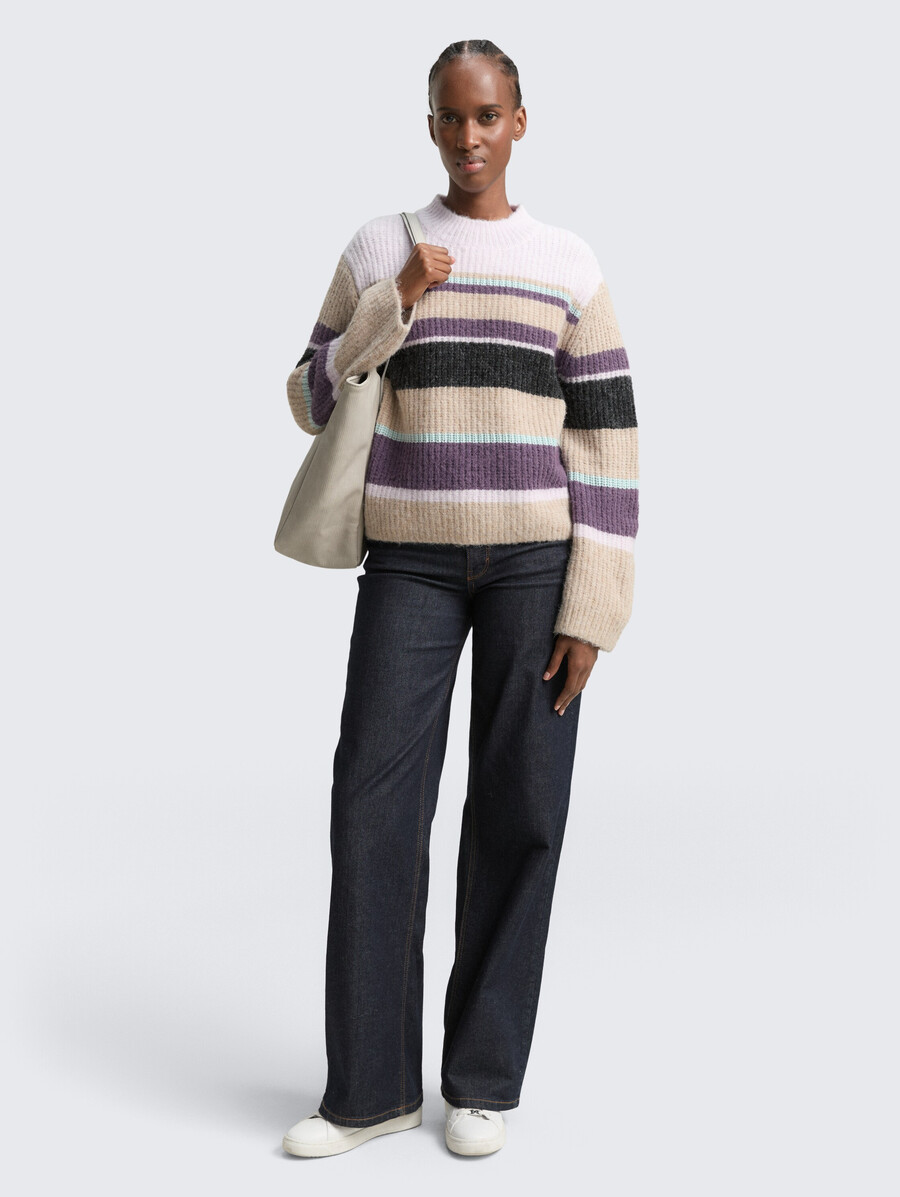 pull en maille à coupe décontractée et à rayures