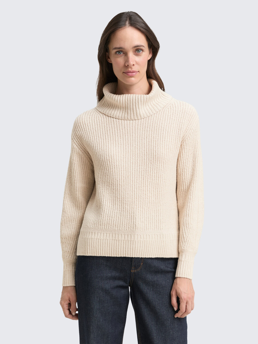 pull à col roulé ample