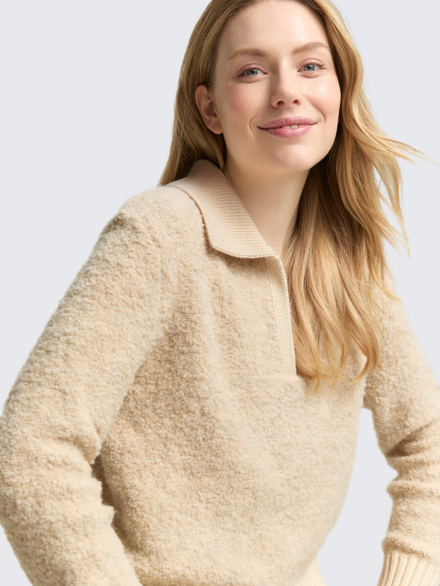 pull col en maille bouclée