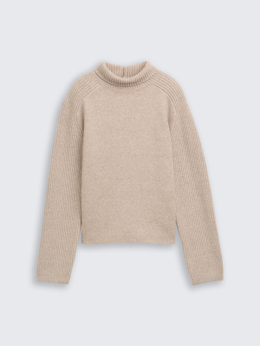 pull en maille à coupe décontractée et col montant