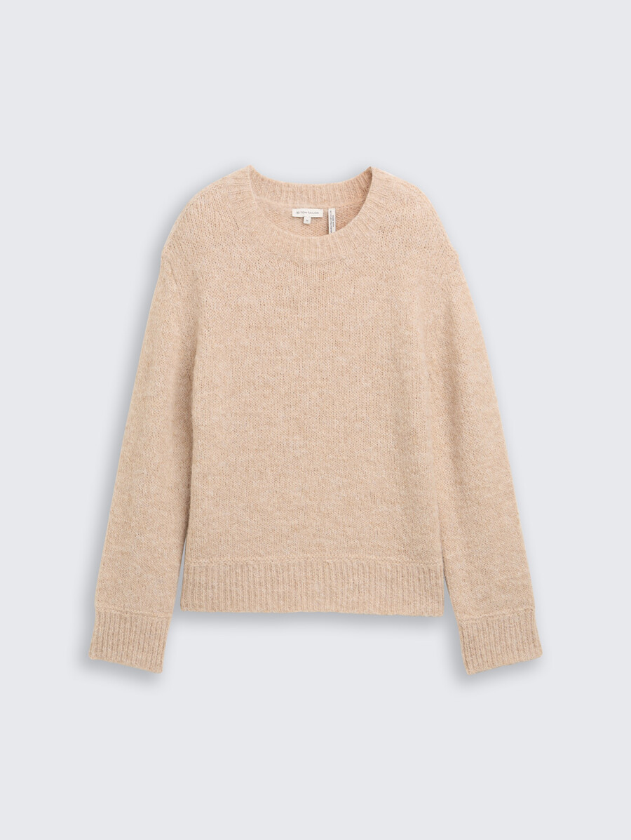 pull tricoté avec teneur en laine