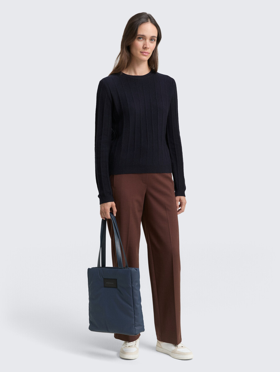 pull en maille côtelée avec teneur en laine