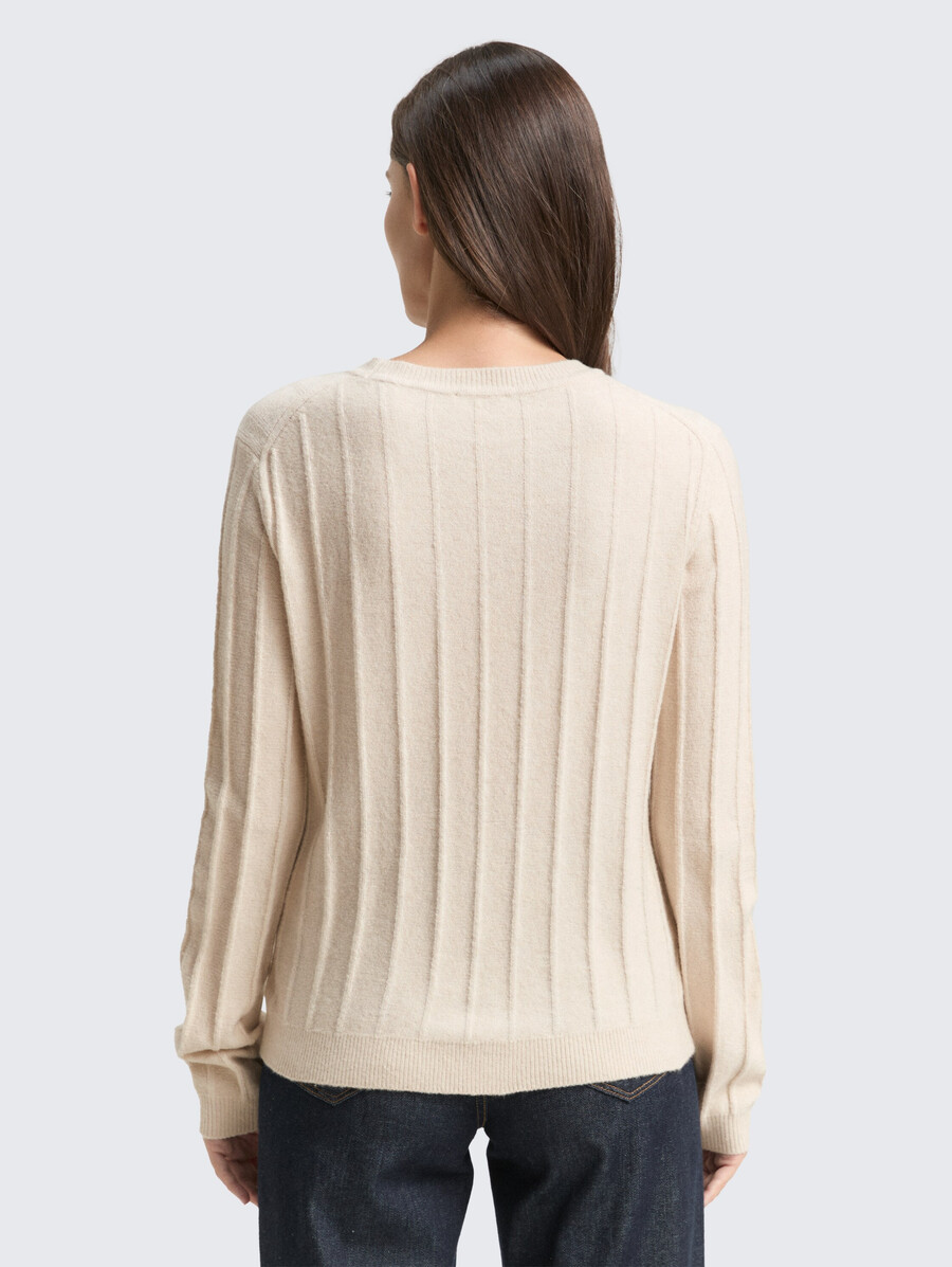 pull en maille côtelée avec teneur en laine