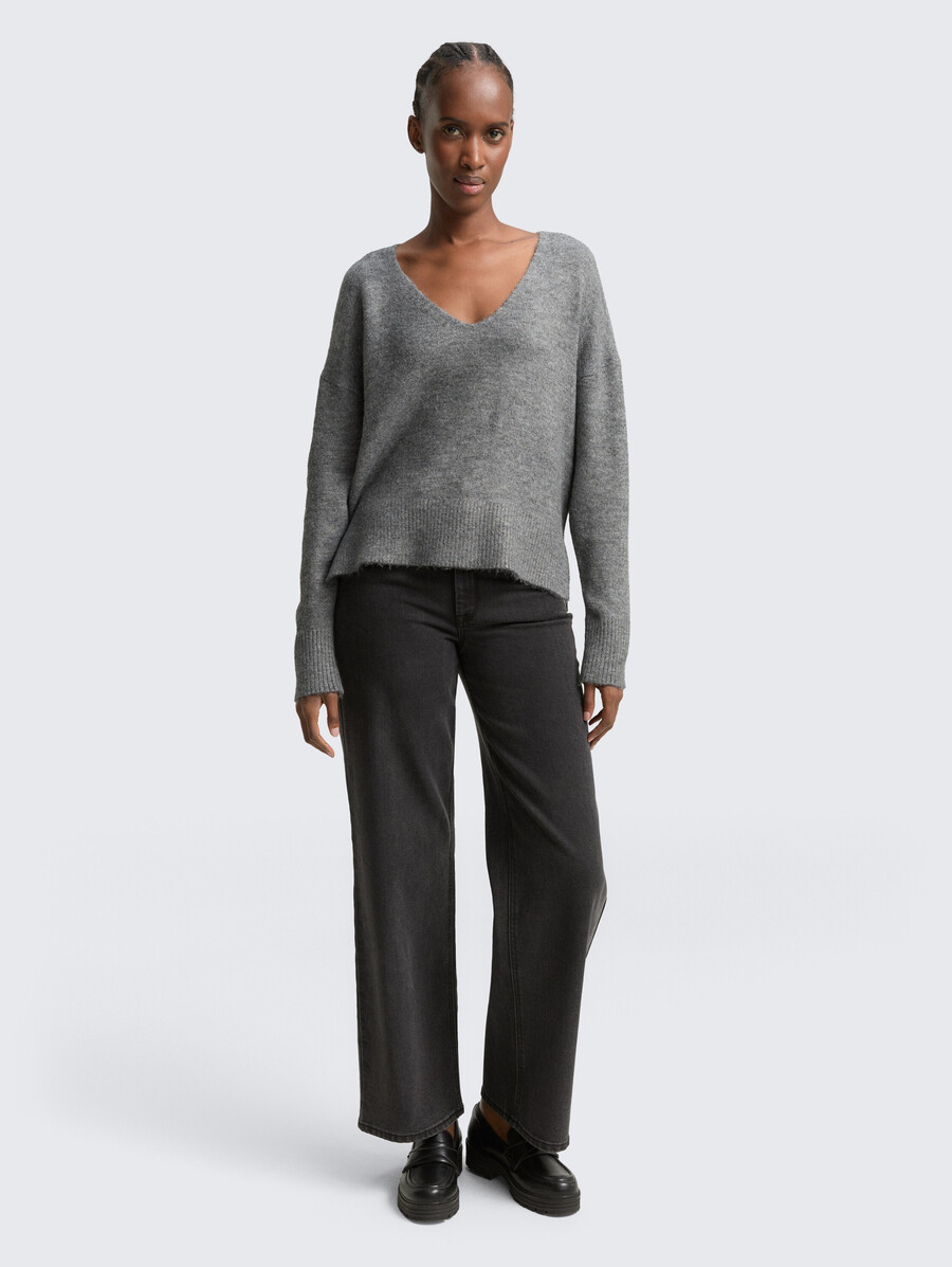 pull en maille à coupe décontractée et col en v
