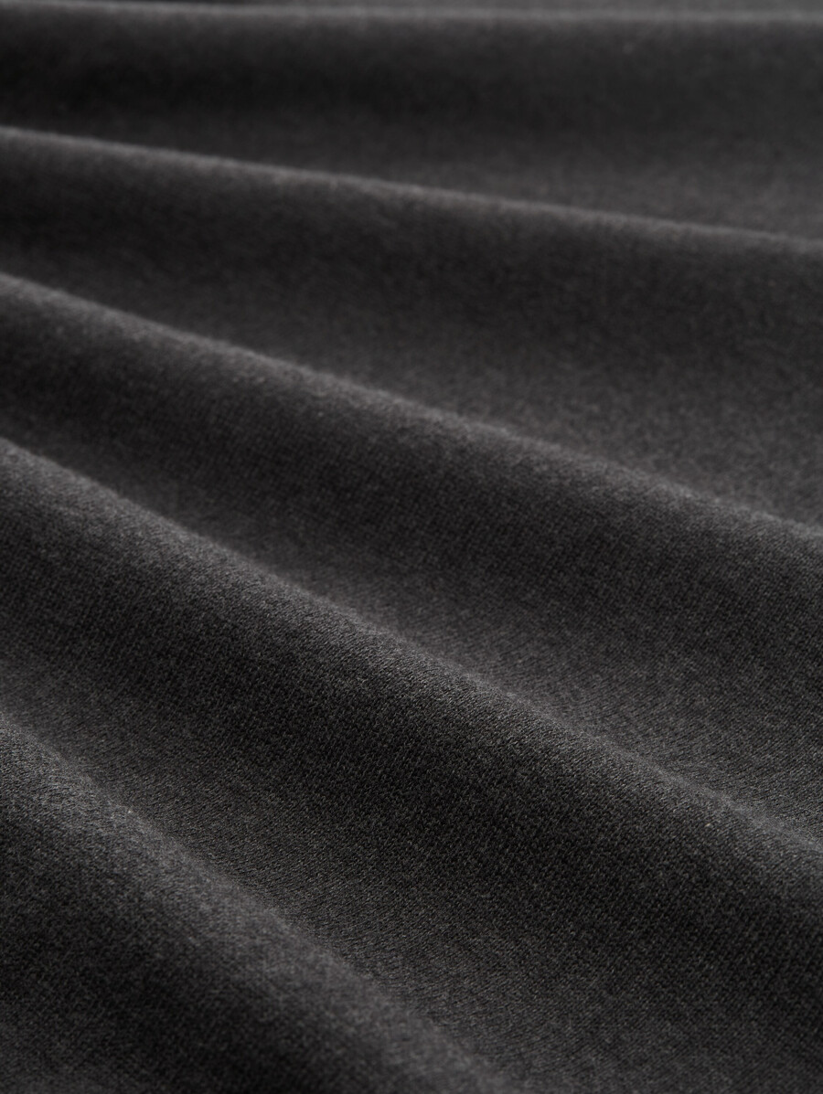 pull en maille à col en v