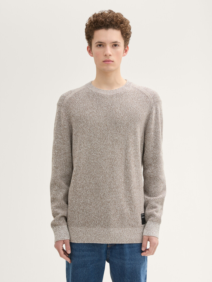 pull en maille à laspect chiné