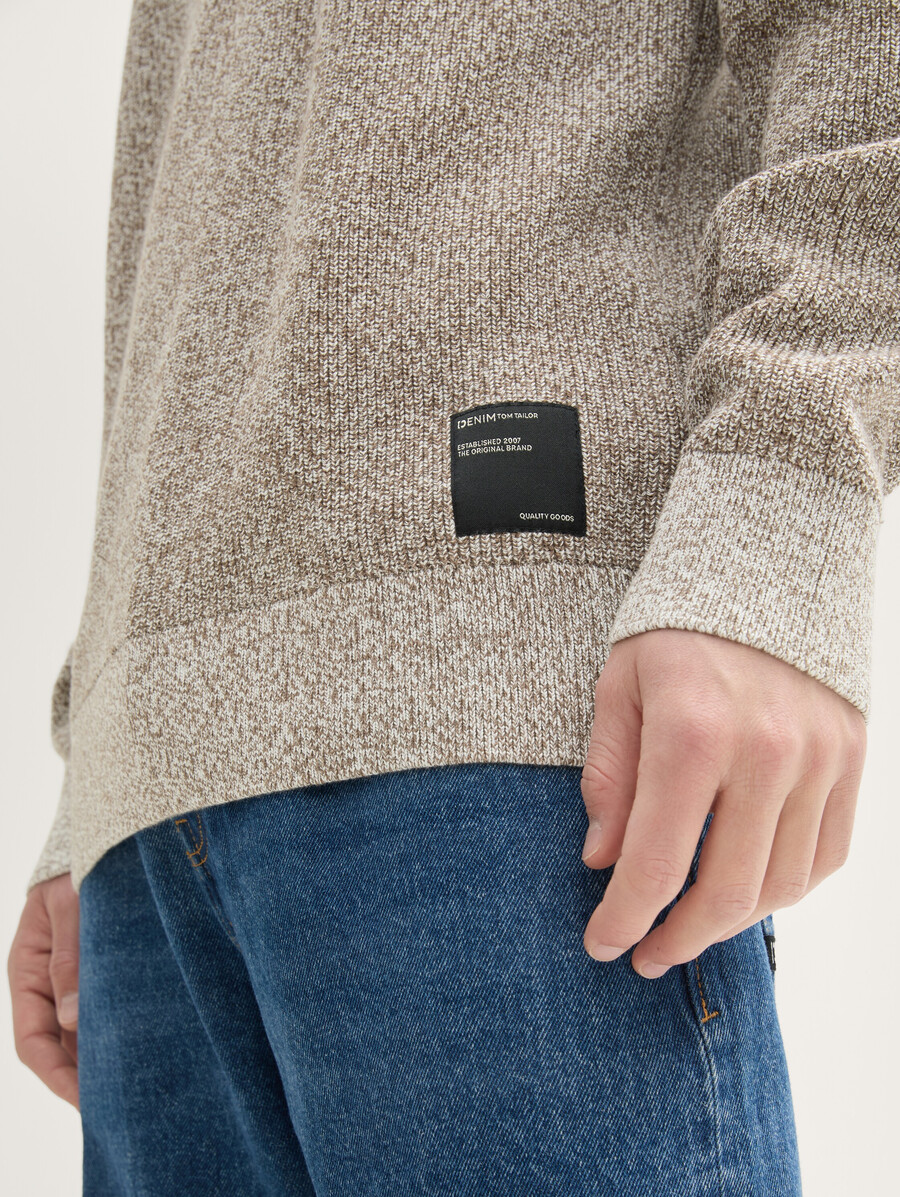 pull en maille à laspect chiné