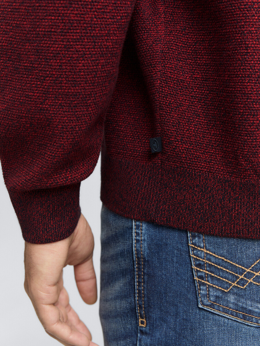 pull tricoté en coton biologique