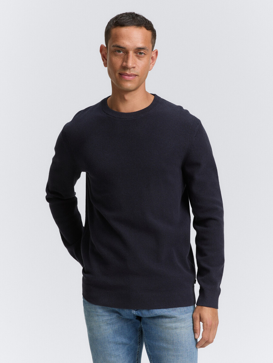 pull tricoté en coton biologique