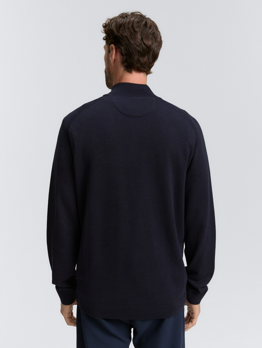 pull en maille troyer avec logo brodé