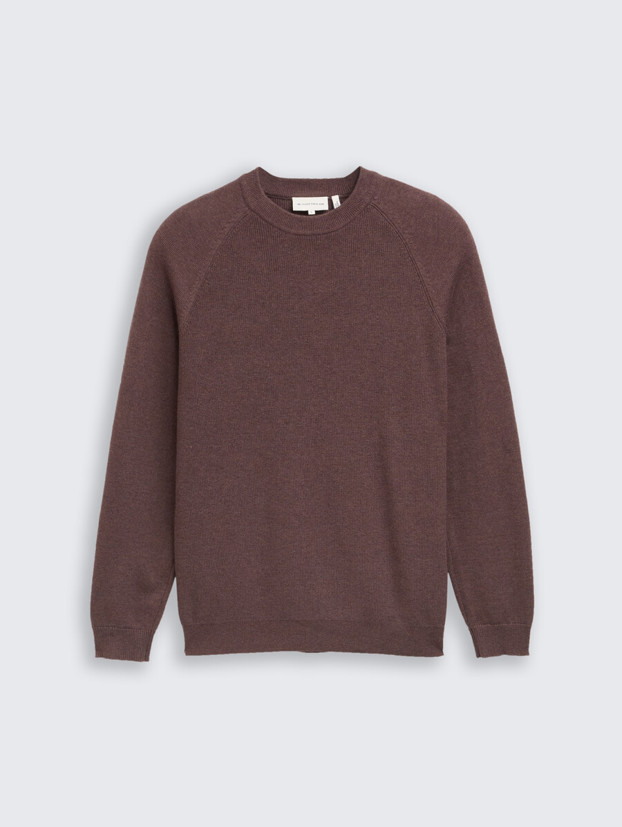 pull tricoté avec teneur en laine