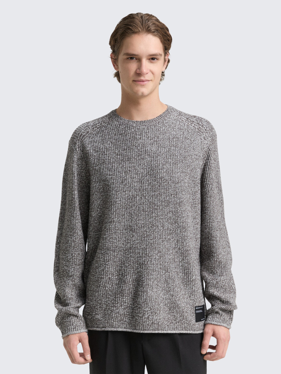 pull en maille à laspect chiné