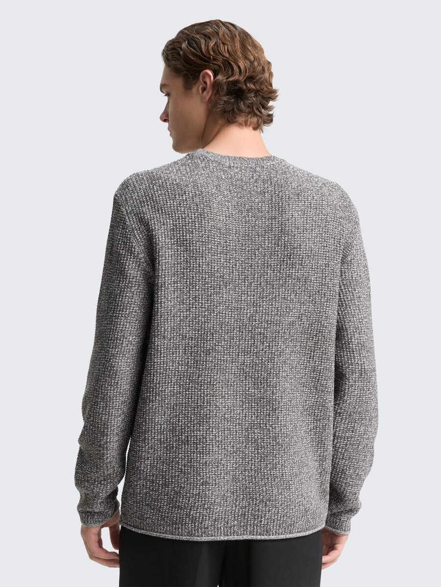 pull en maille à laspect chiné