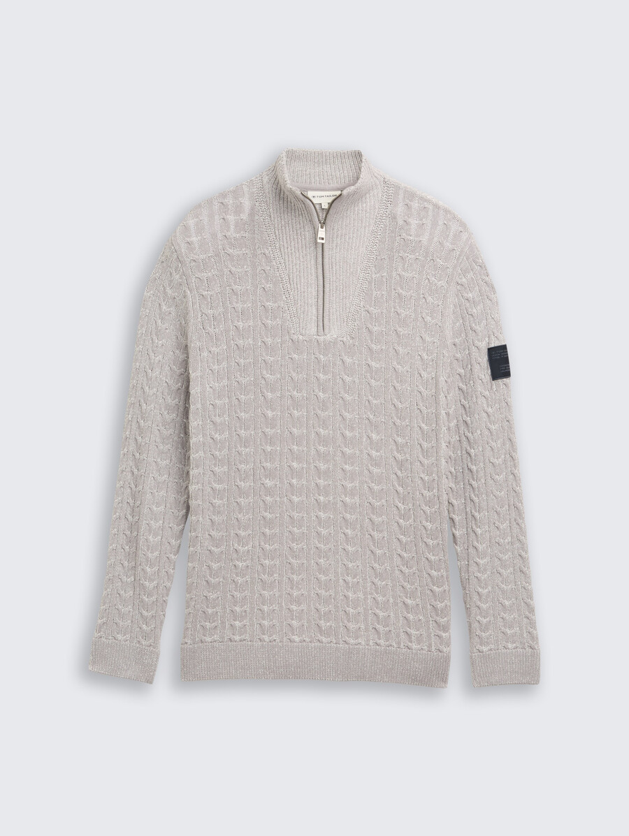 pull en maille troyer avec torsades