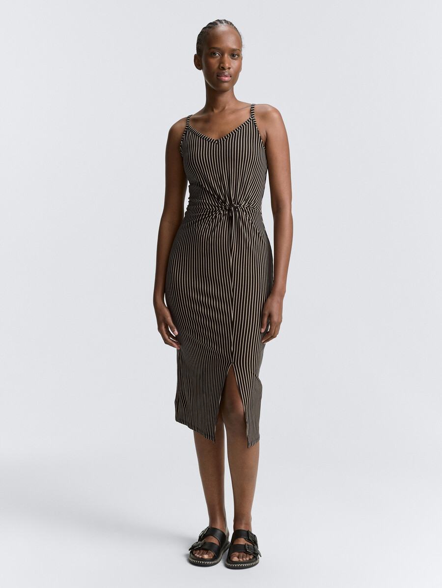 robe midi à bretelles avec détail torsadé