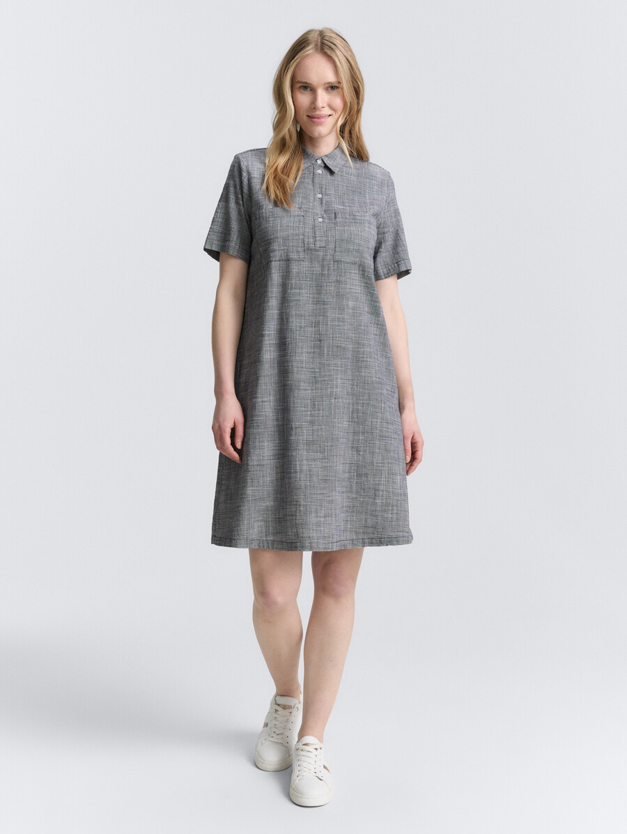 robe blouse à poches poitrine