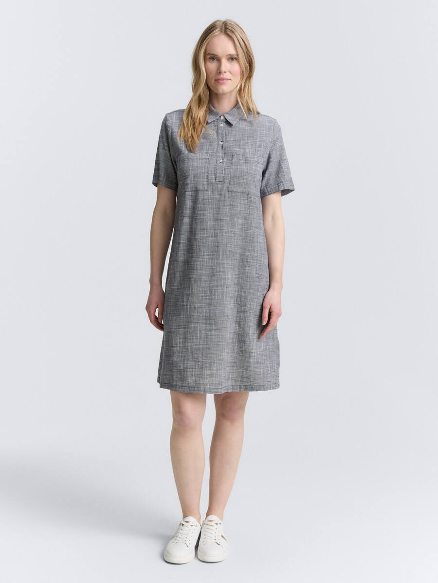robe blouse à poches poitrine