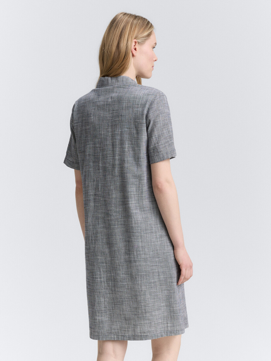 robe blouse à poches poitrine