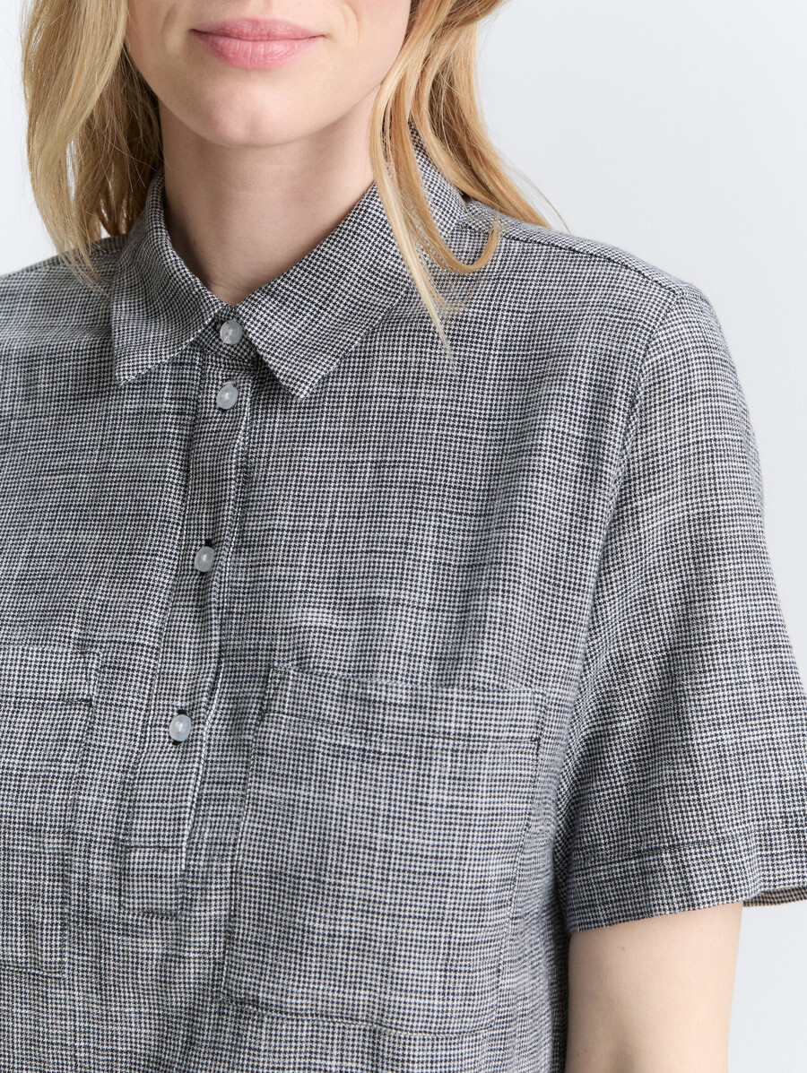 robe blouse à poches poitrine
