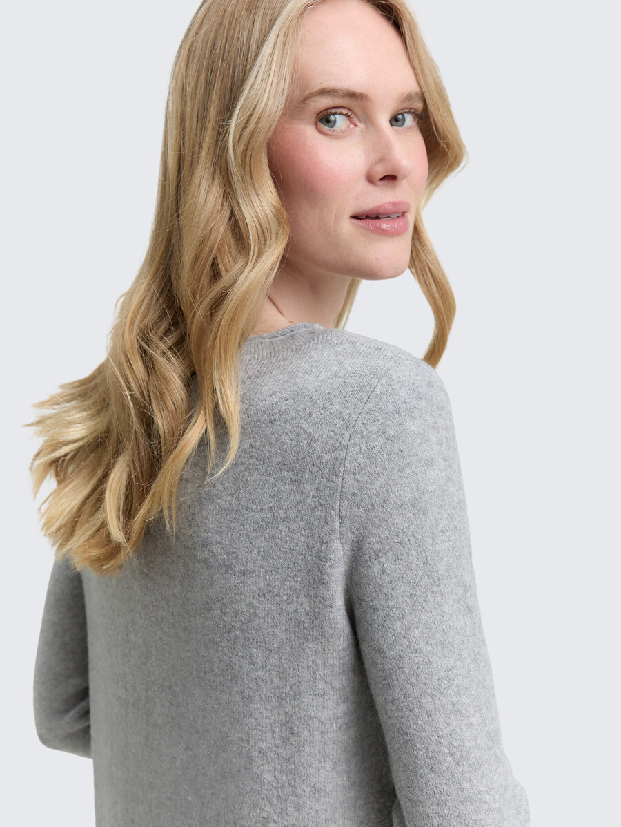 robe tricotée à encolure bateau