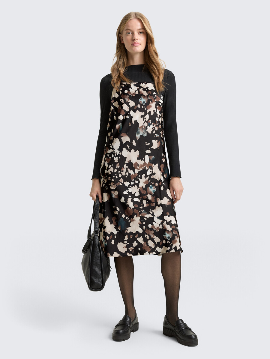 robe midi en satin à motifs