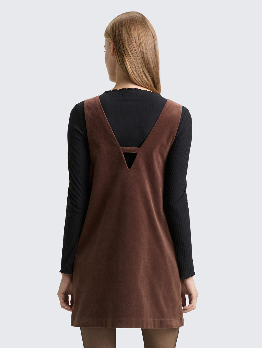 robe courte en velours