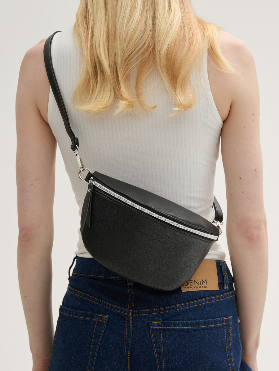 sac banane ttrosie en similicuir