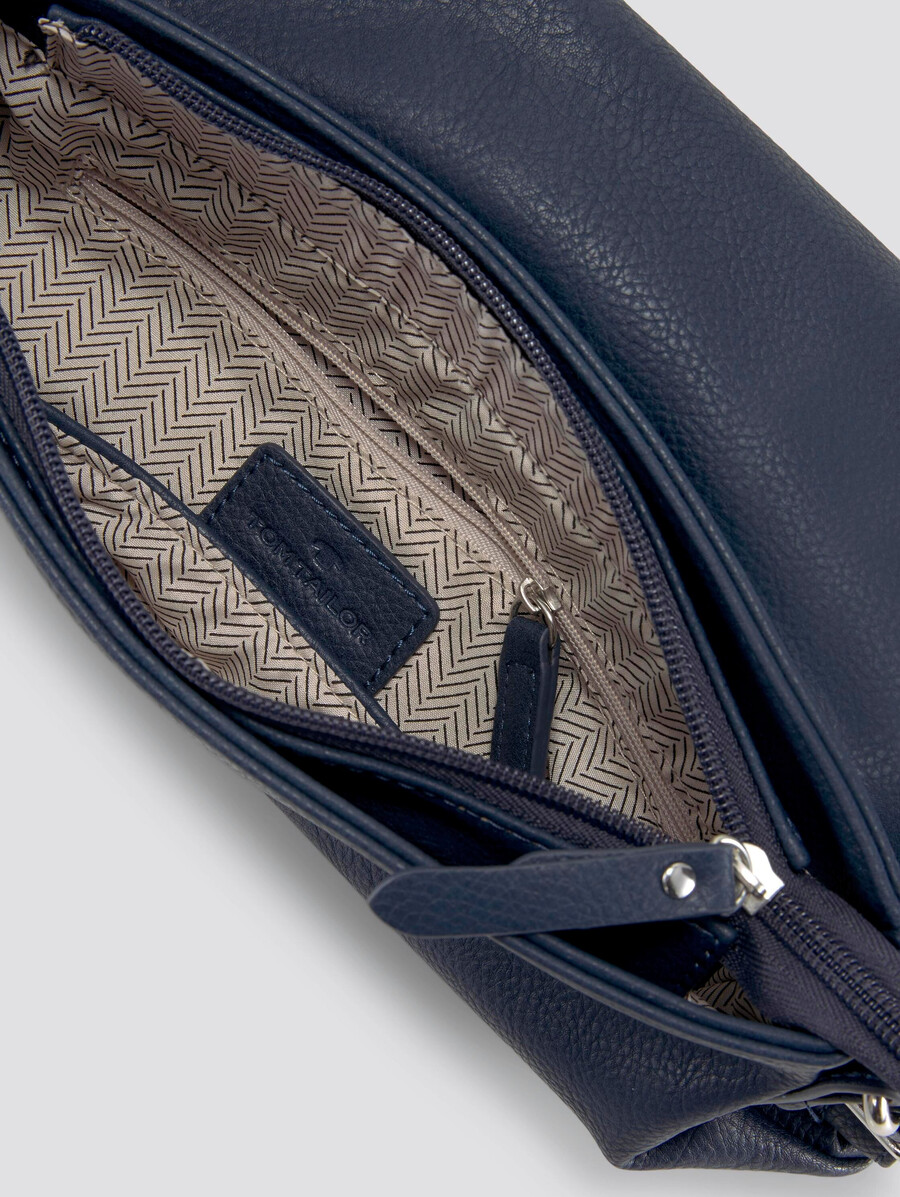 sac bandoulière ttlari avec détail à pompon