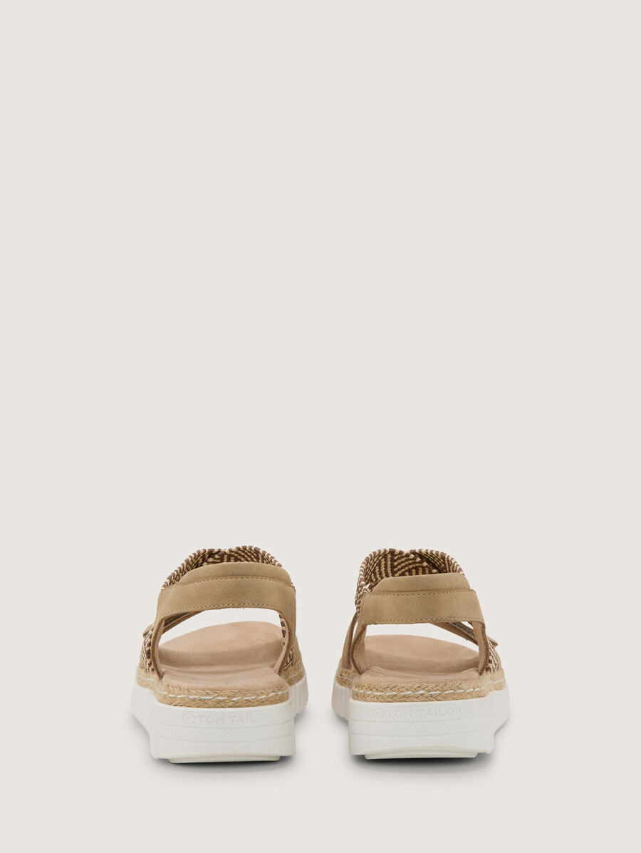 sandales à détails tressés