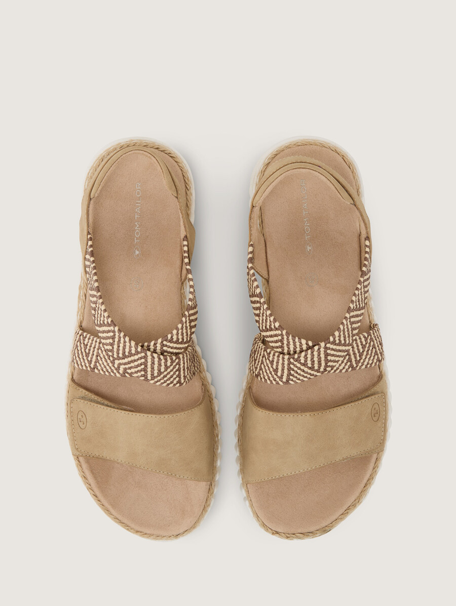 sandales à détails tressés
