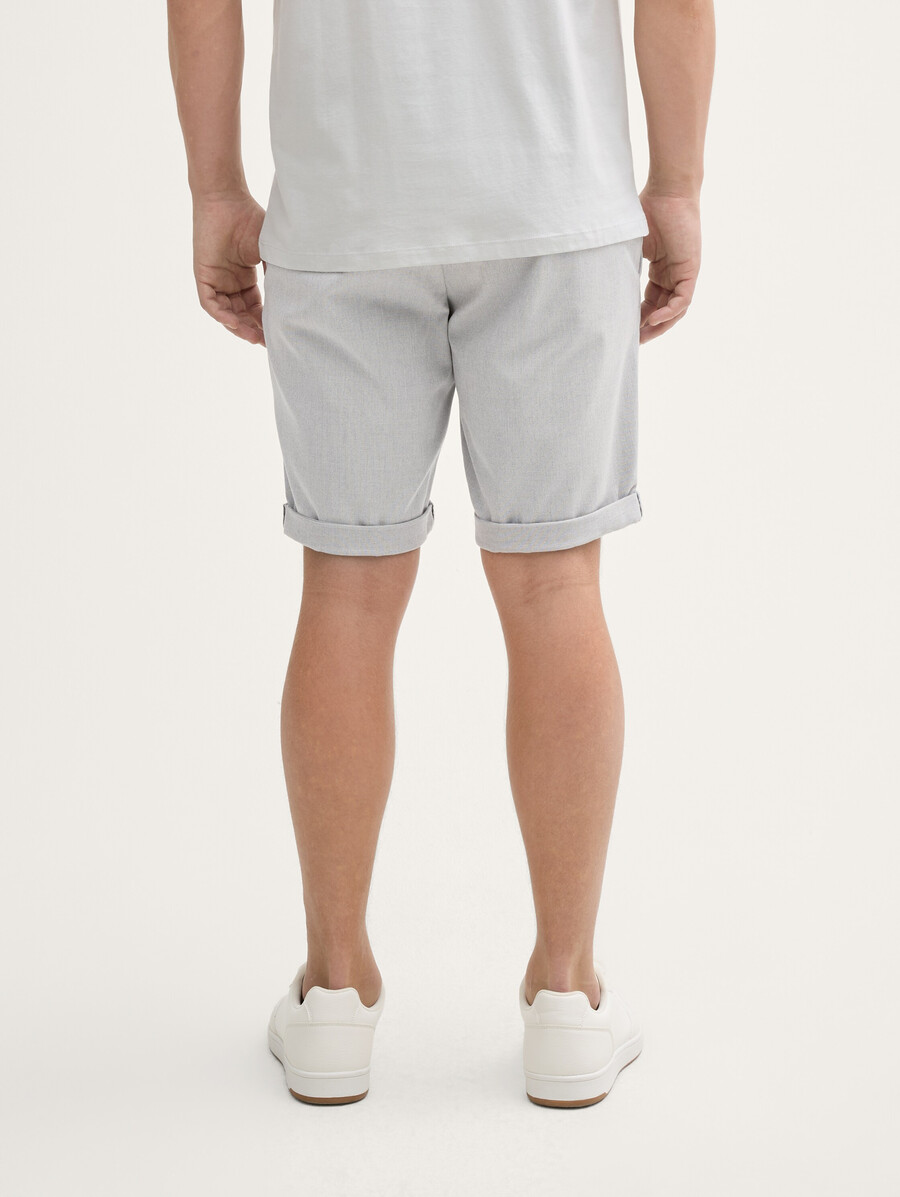 short chino coupe classique avec ceinture