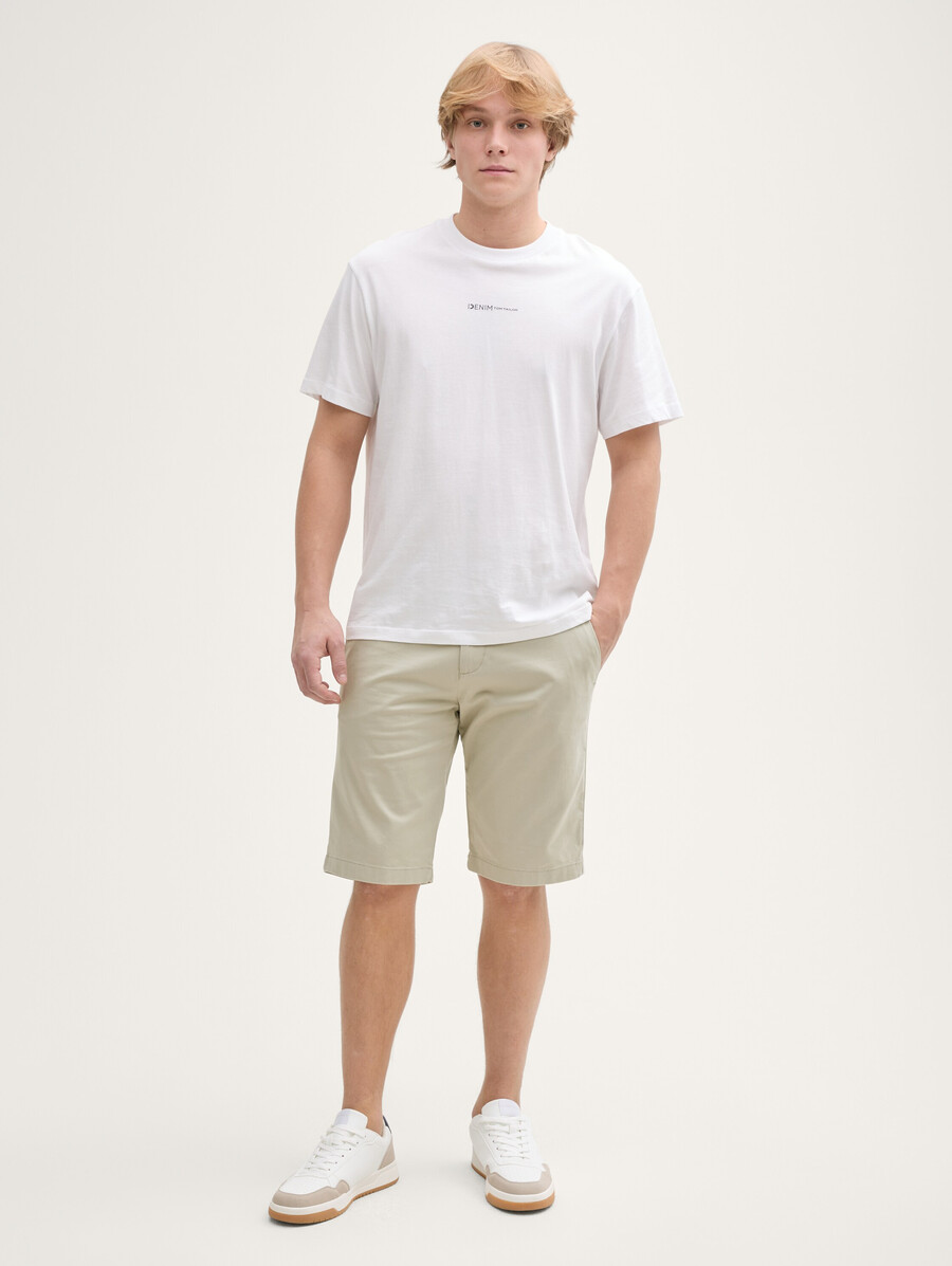 short chino coupe classique