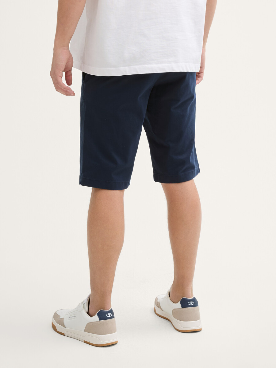 short chino coupe classique
