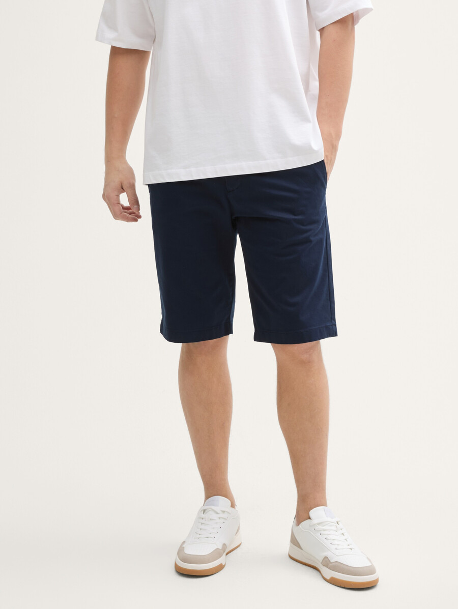 short chino coupe classique