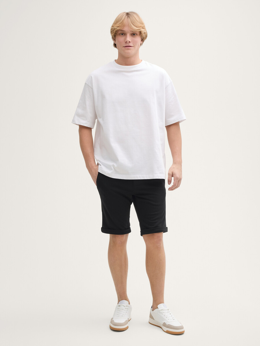short chino slim en piqué