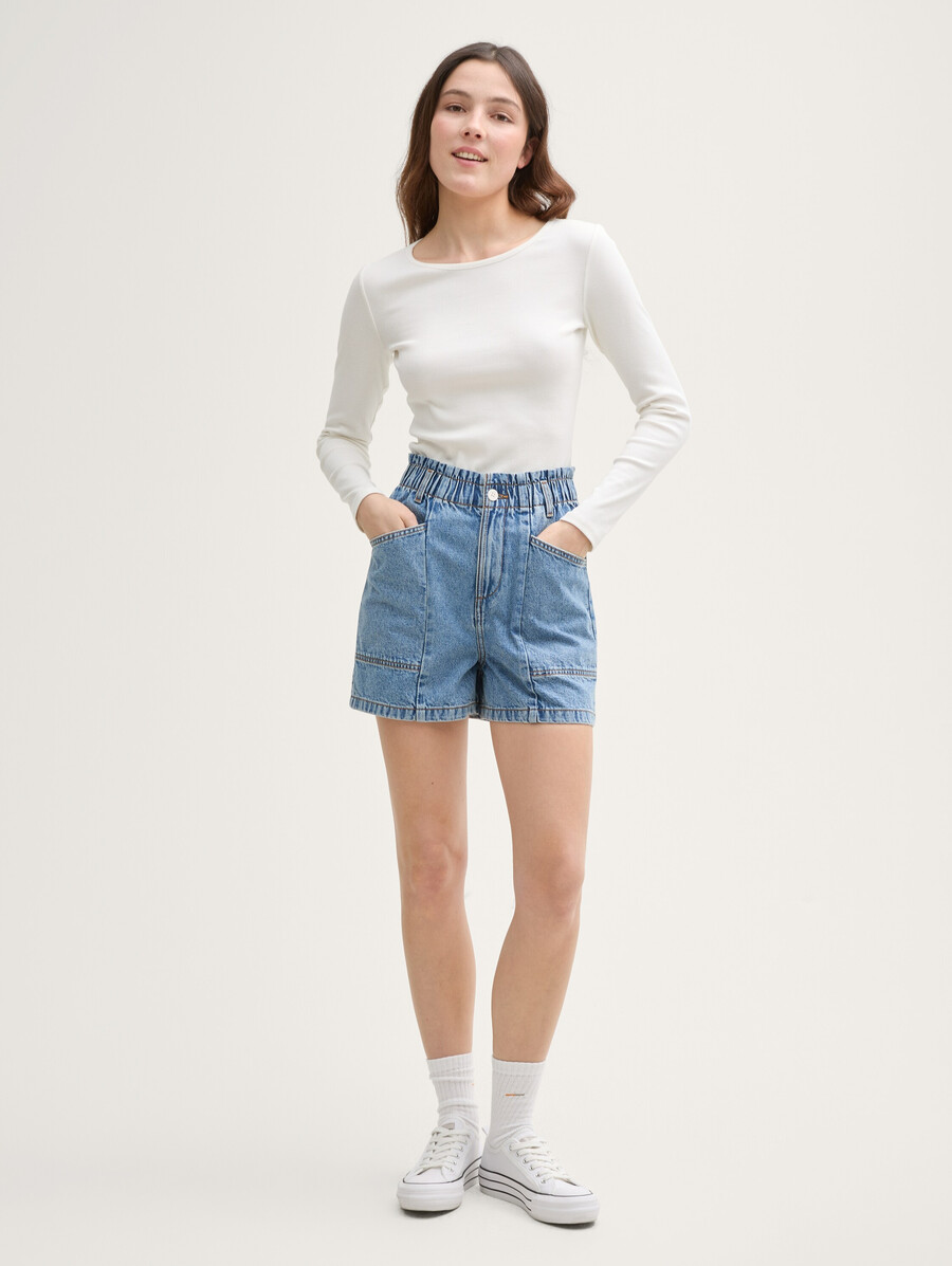 short en jean à sac en papier