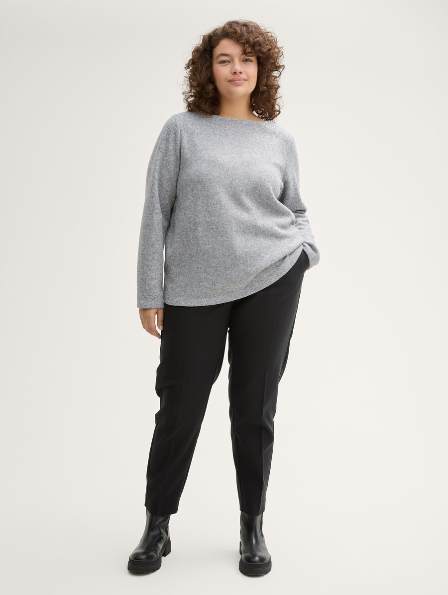 sweat-shirt grande taille doux au toucher avec détails de boutons