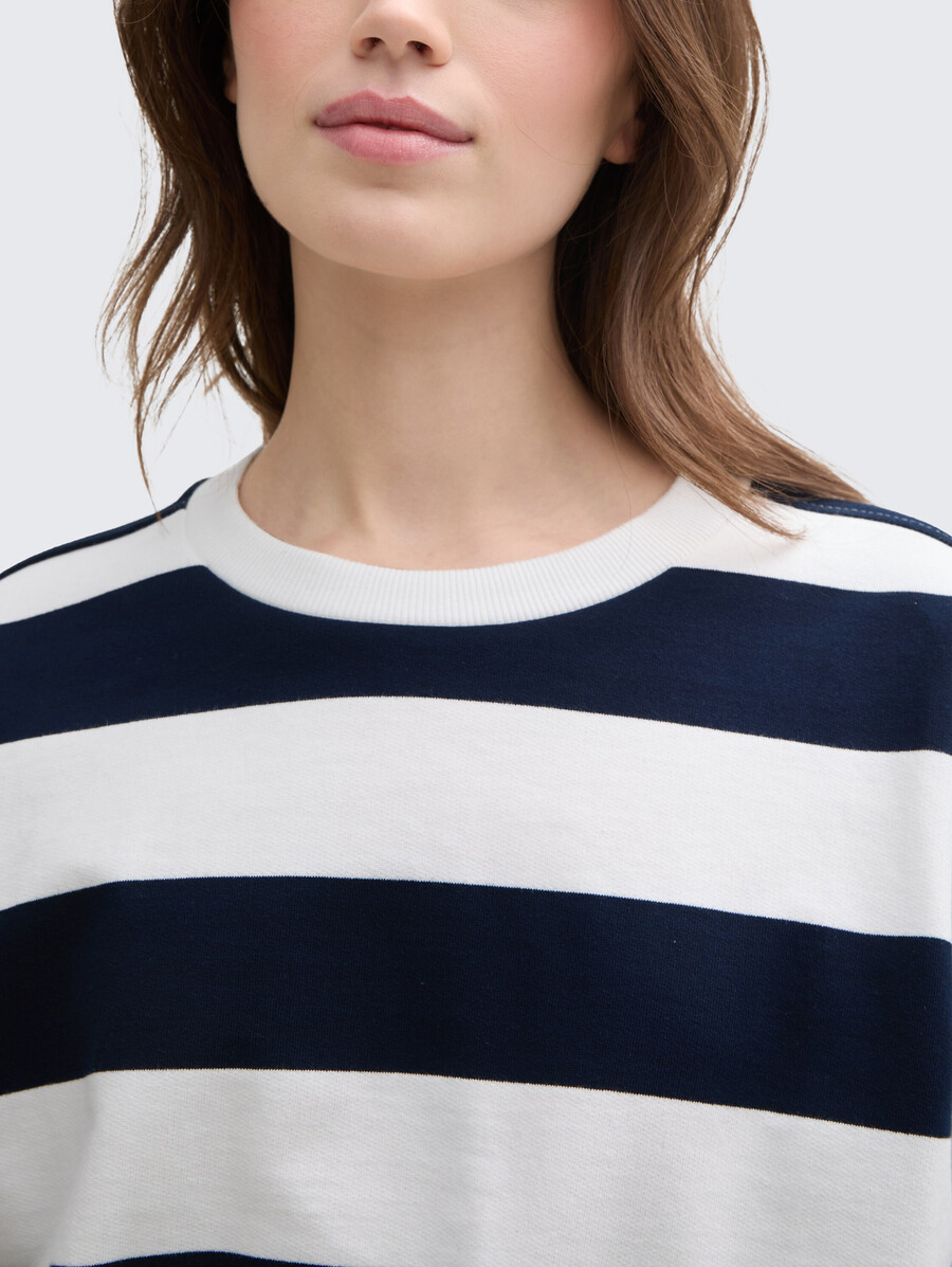 sweat-shirt ample