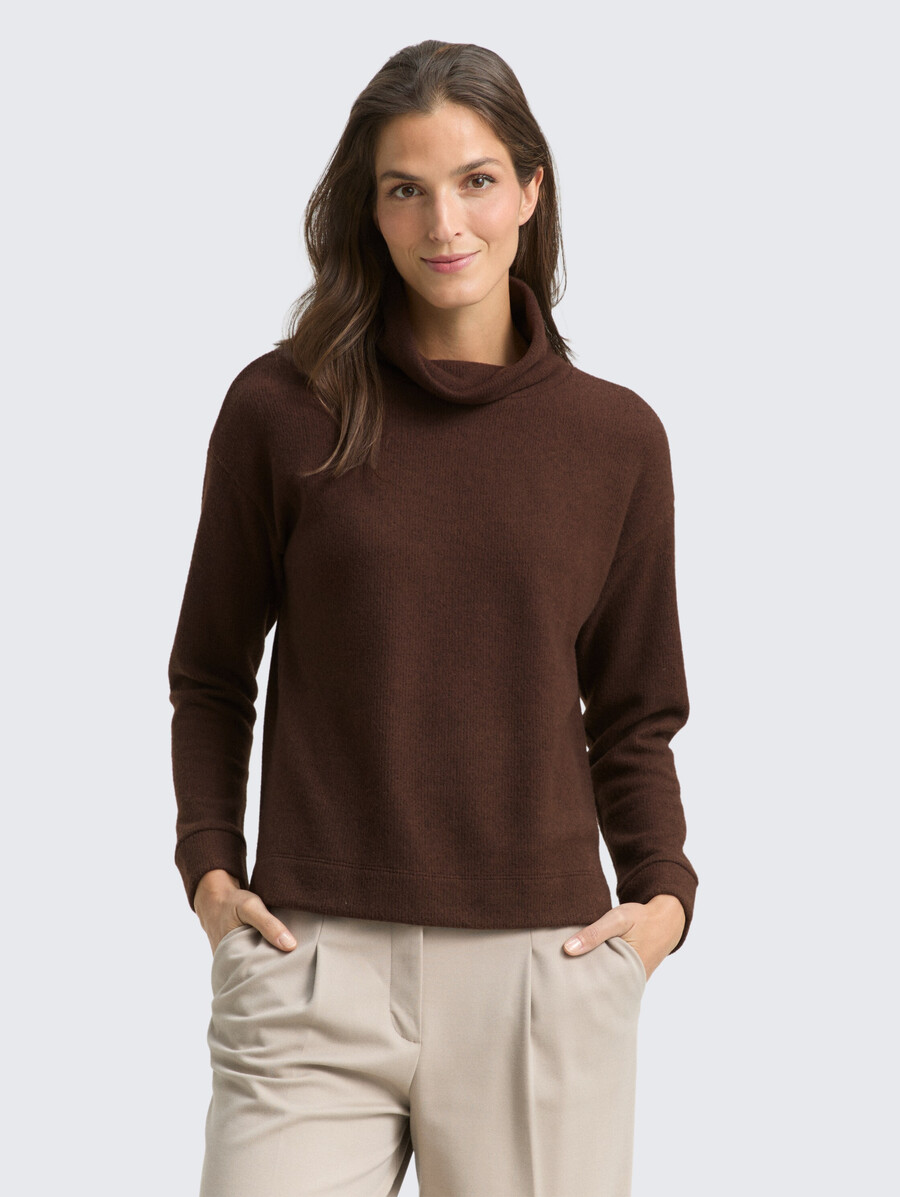 sweat-shirt ample à col roulé