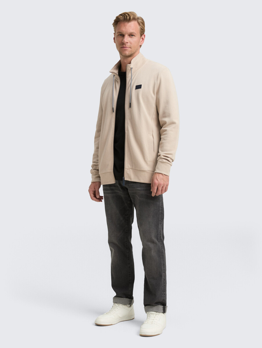 veste de survêtement ultralégère à col montant