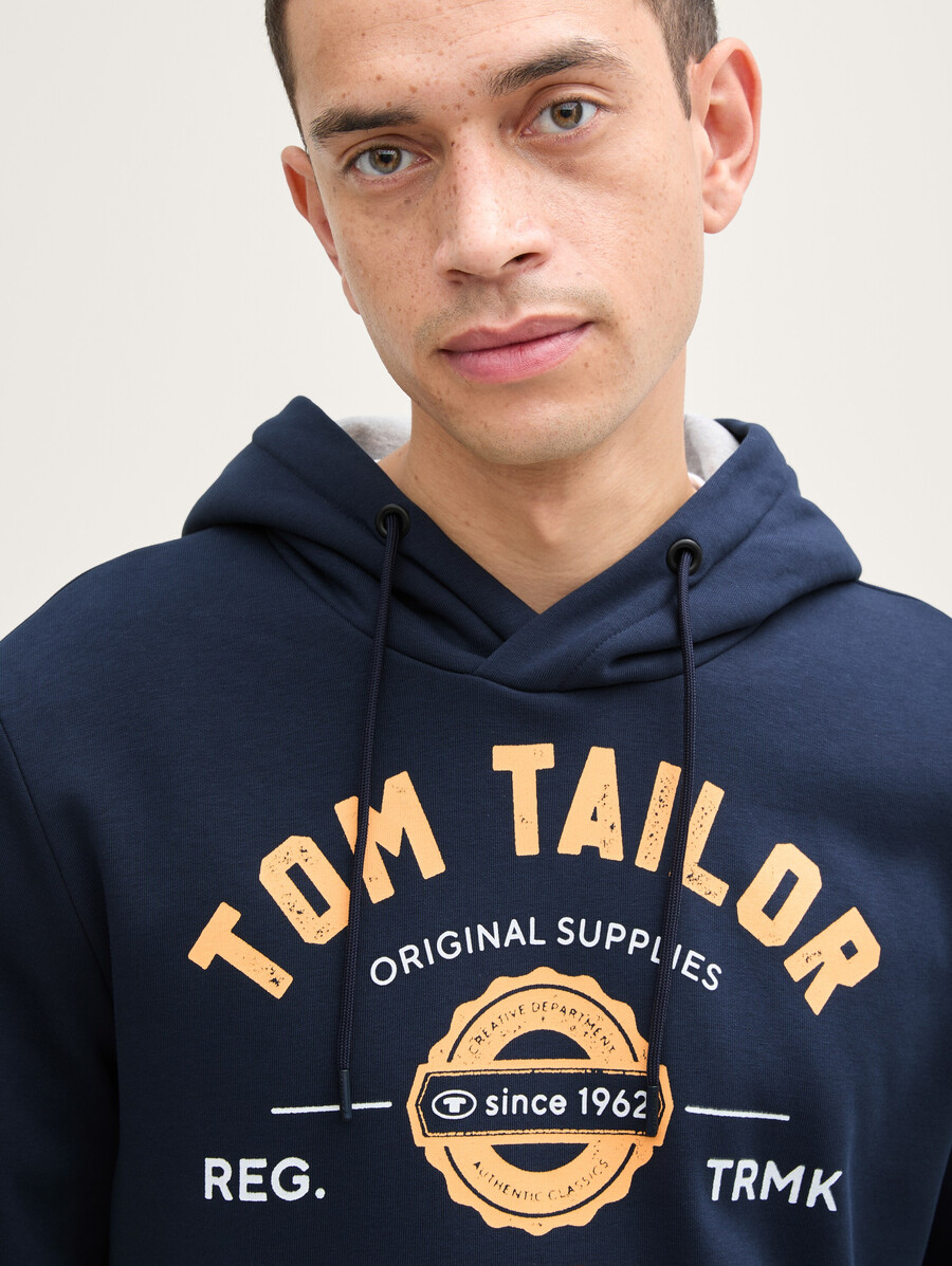sweat à capuche imprimé avec logo