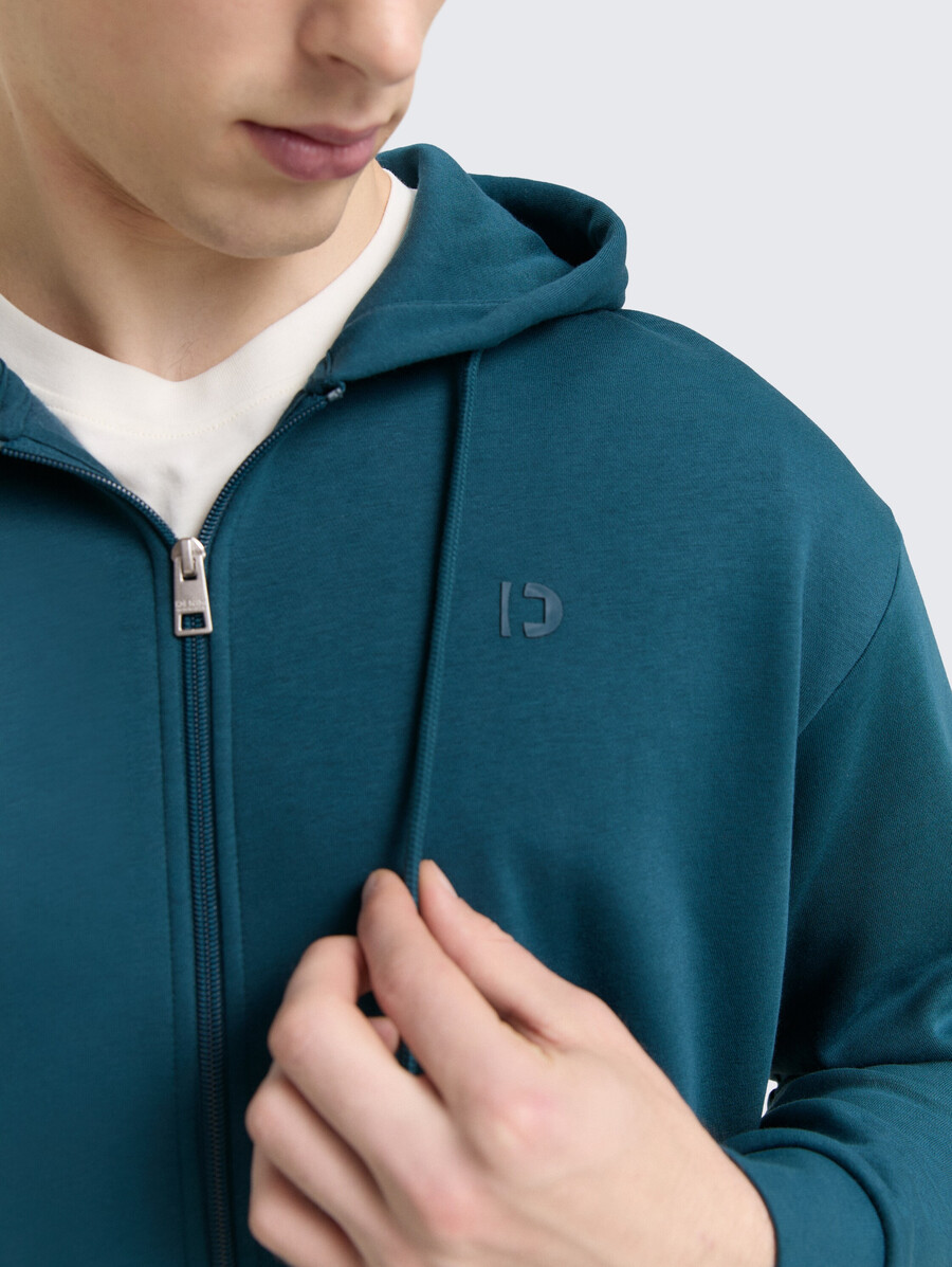 sweat à capuche imprimé avec logo