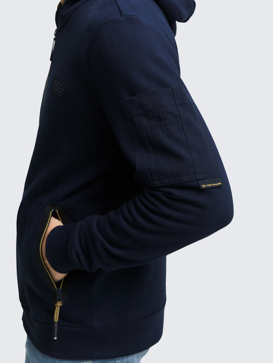 veste sweat-shirt à capuche avec poches zippées