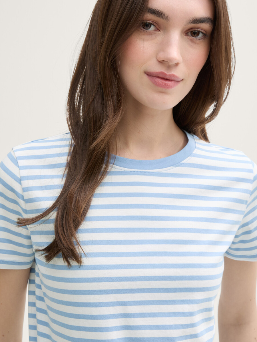 t-shirt à rayures