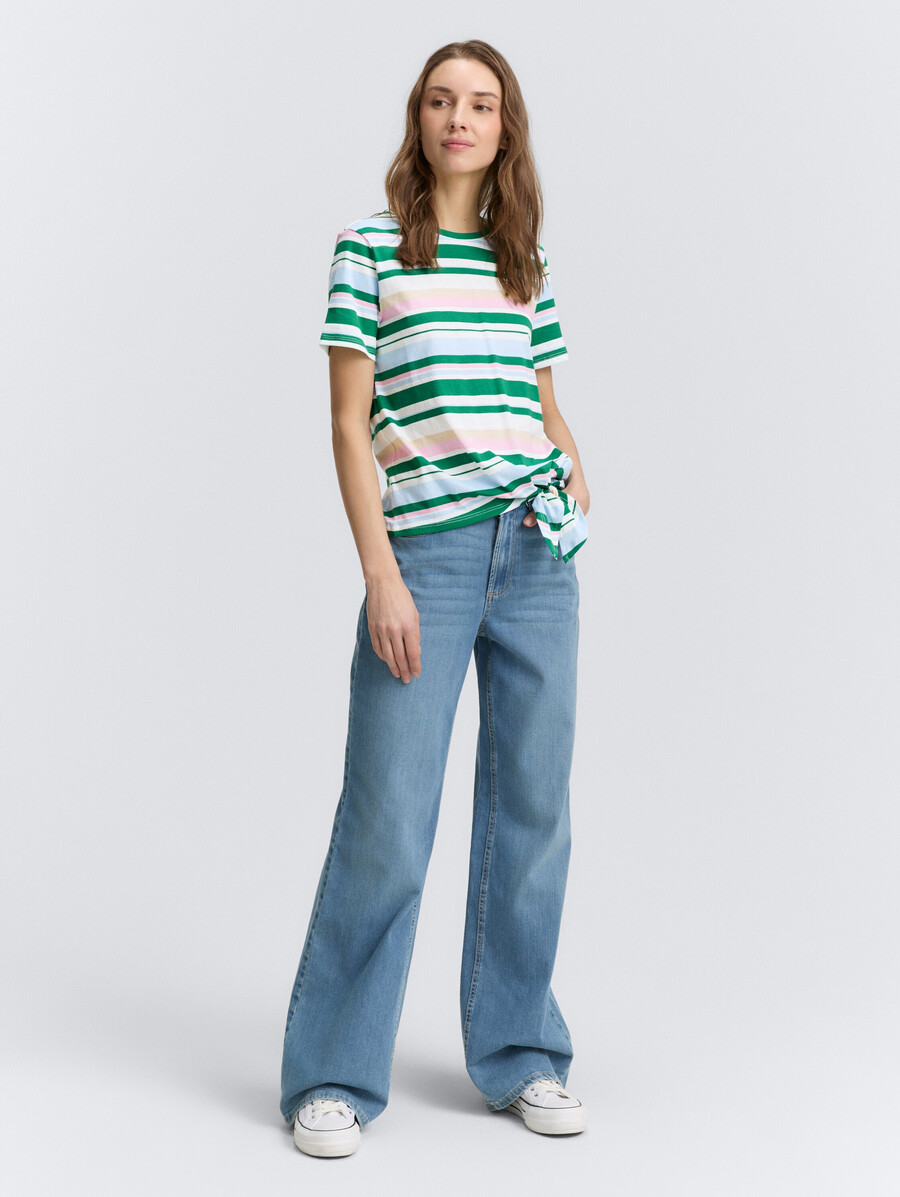 t-shirt avec détail de nœud